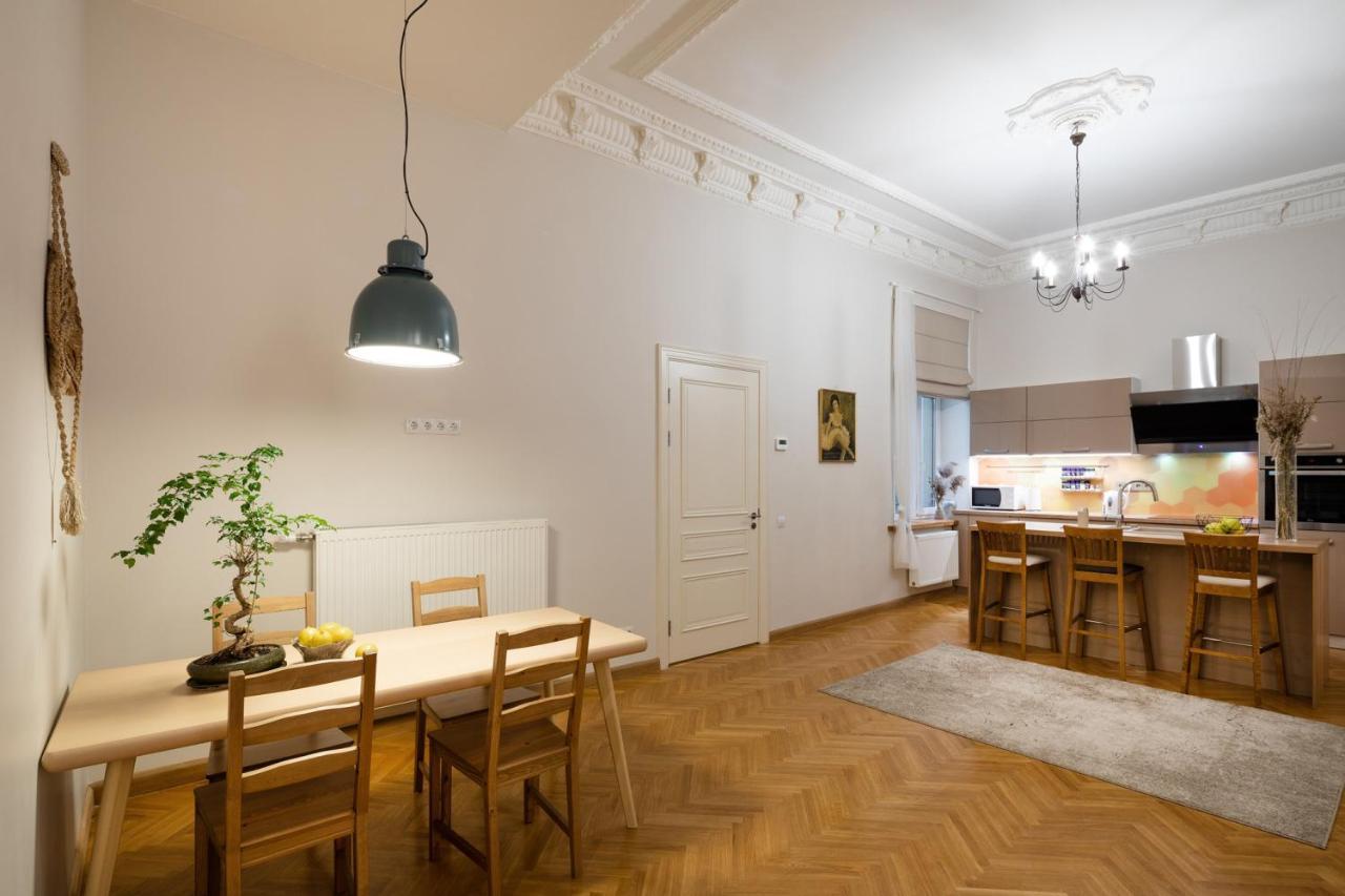 Old Riga Modern&Spacious 2 bedroom Apartment Exterior foto